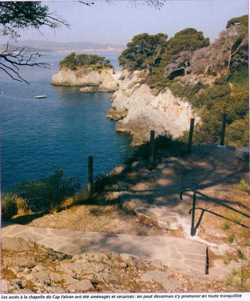 ND DE CAP FALCON AU CAP BRUN A TOULON 02.JPG